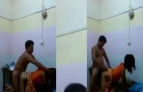 အခန်းထဲမှာ ထဘီလှန်ပြီး ရှယ်လိုးနေတဲ့အောကား